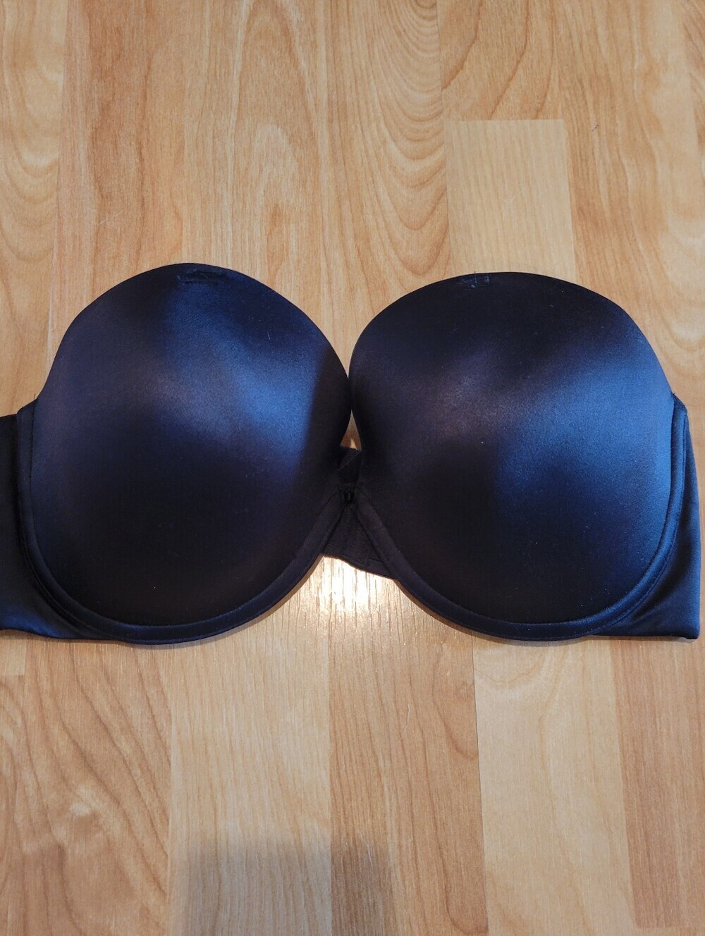 Victorias Secret Strapless Black Bra Size 36D